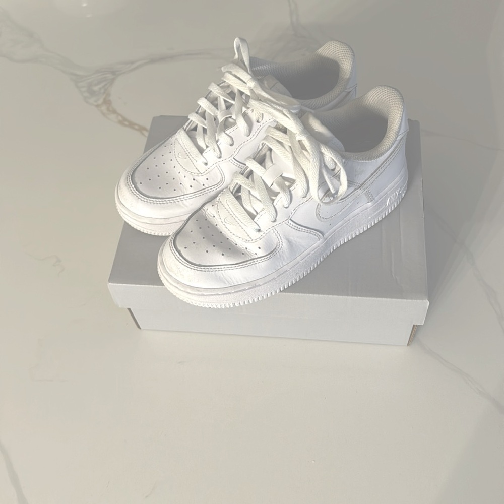 Nike Air Force One LE (PS) White Kids Size 1